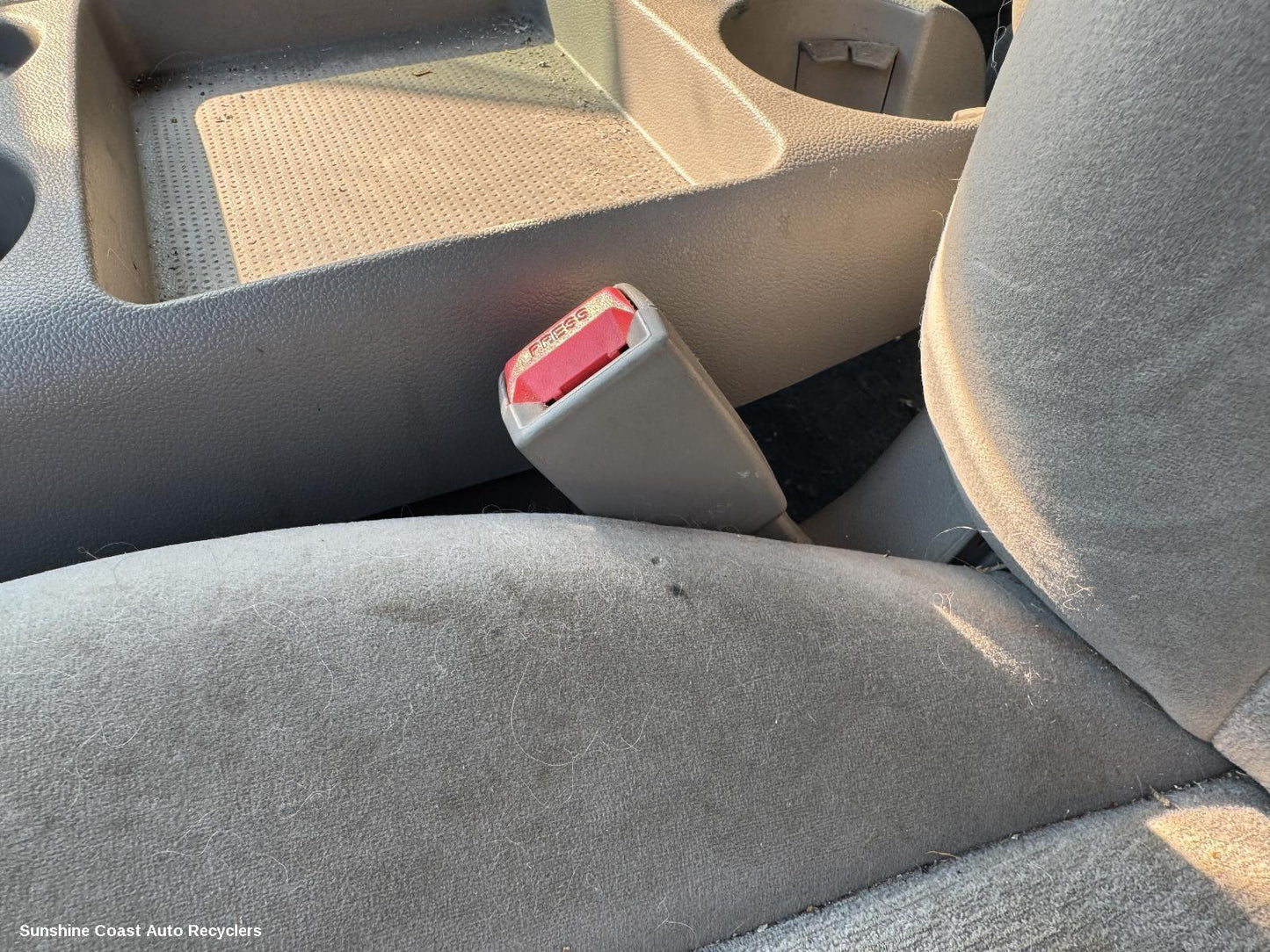 2010 Kia Carnival/grand Carnival Seatbelt Stalk