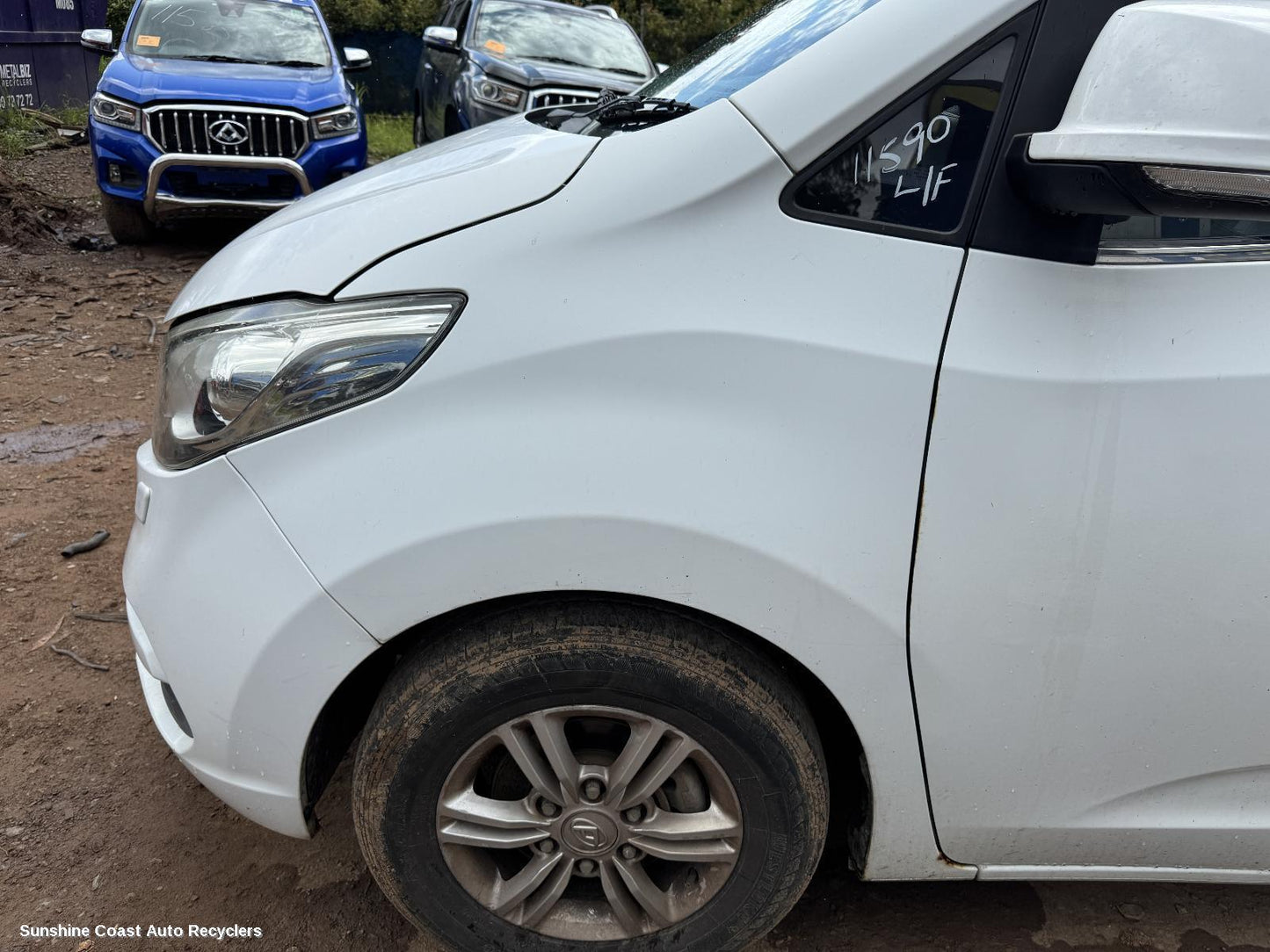2019 Ldv G10 Left Guard