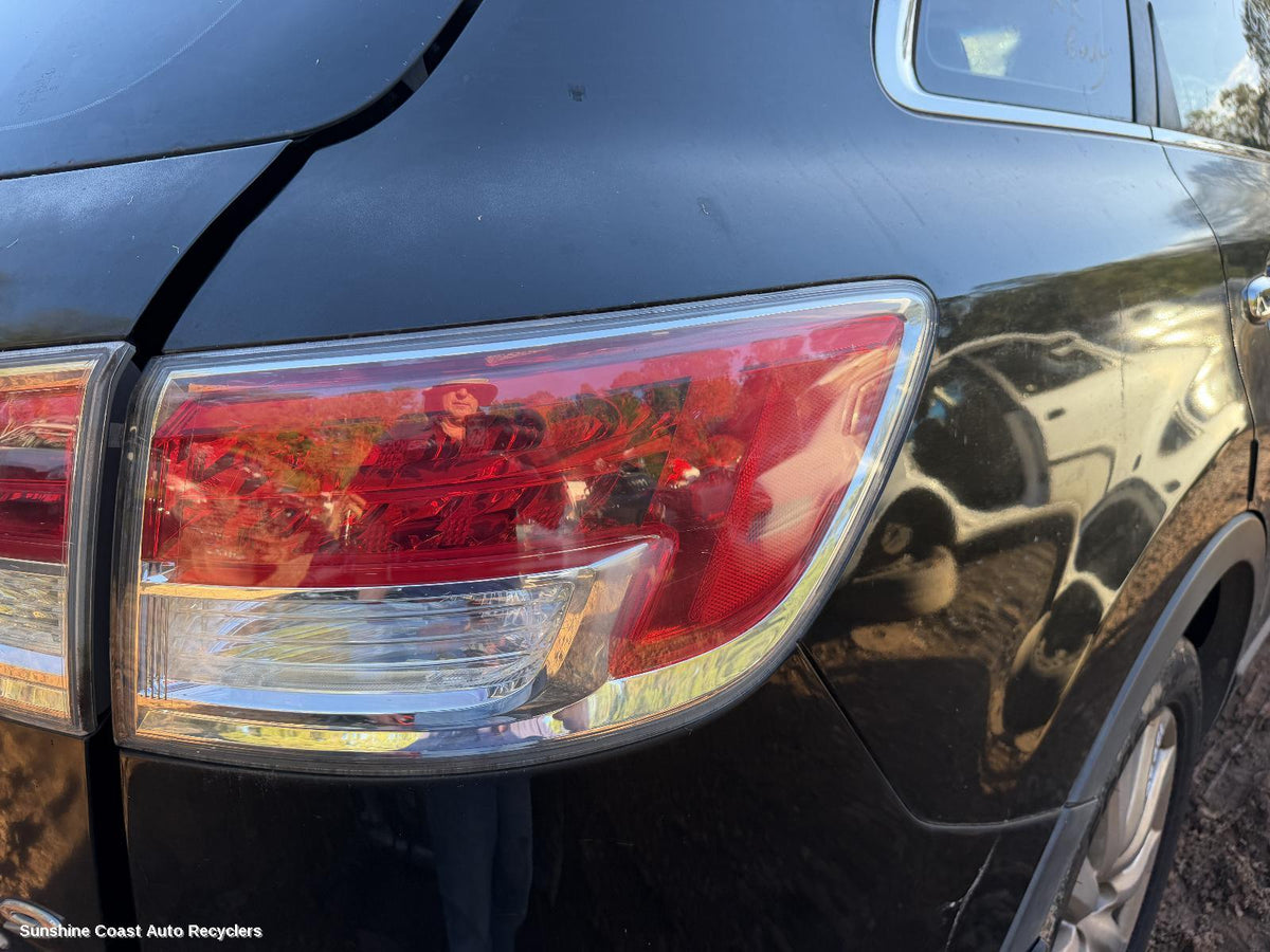 2007-2009 Mazda Cx9 Right Taillight