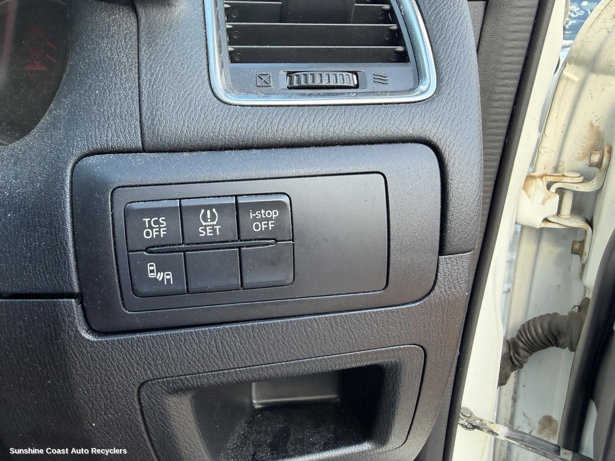 2012-2016 Mazda Cx5 Misc Switch Relay