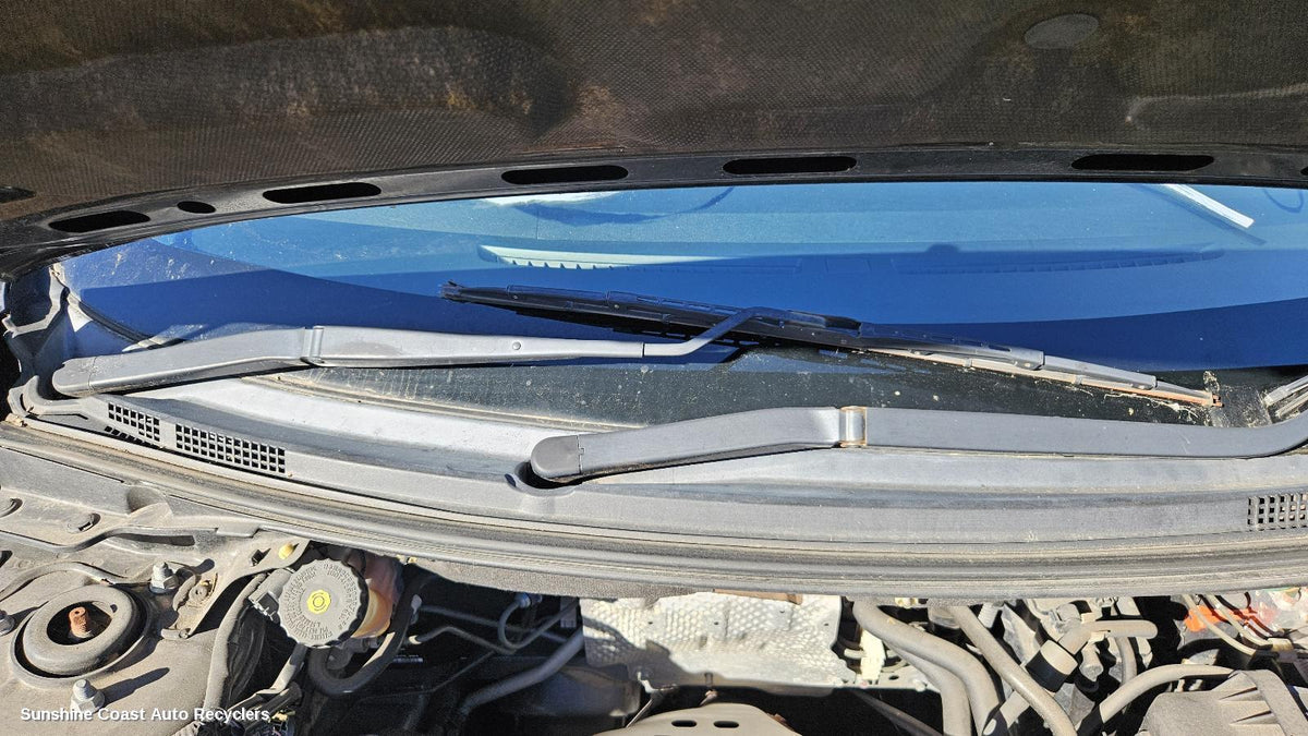 2007-2015 Mitsubishi Lancer Wiper Arm