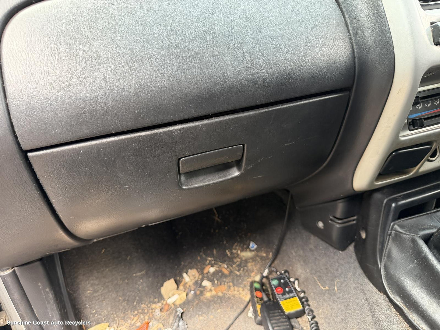 2001-2015 Nissan Navara Glove Box