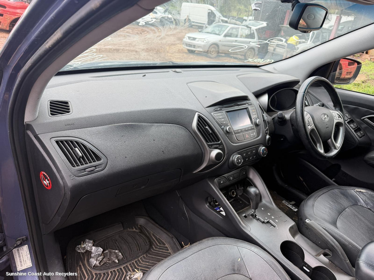 2009-2016 Hyundai Ix35 Glove Box