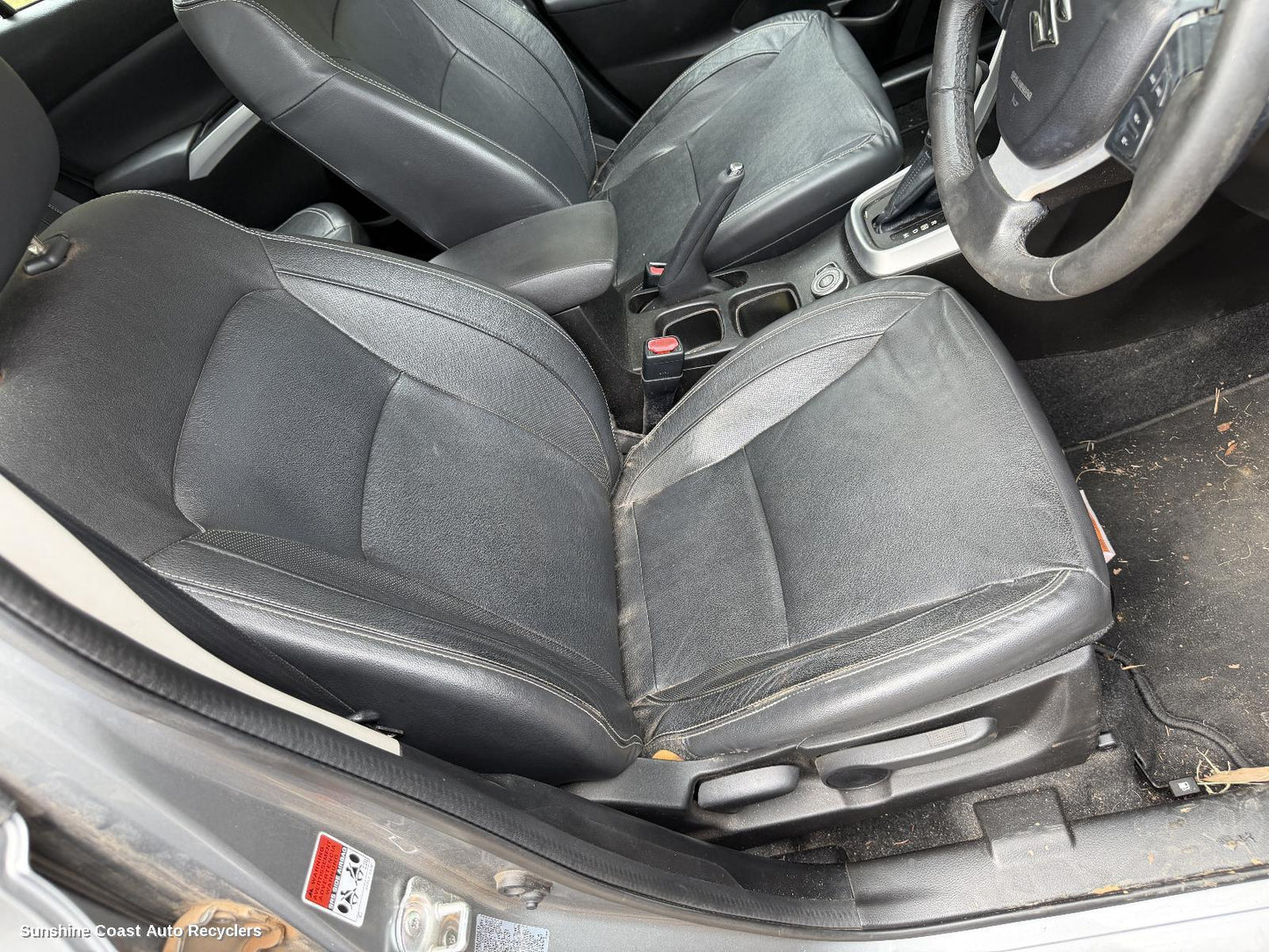 2014 Suzuki S-cross Front Seat