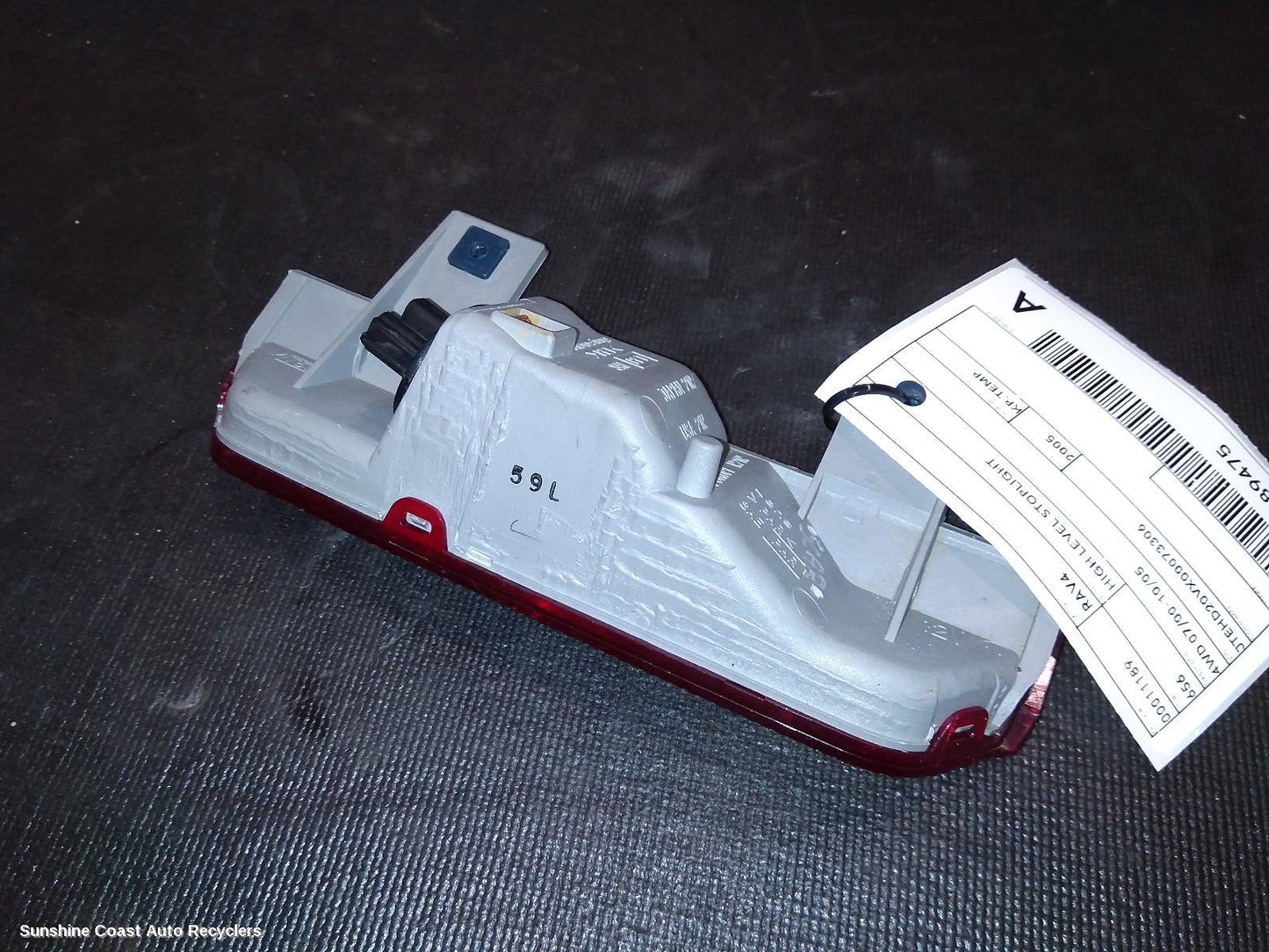 2005 Toyota Rav4 High Level Stoplight