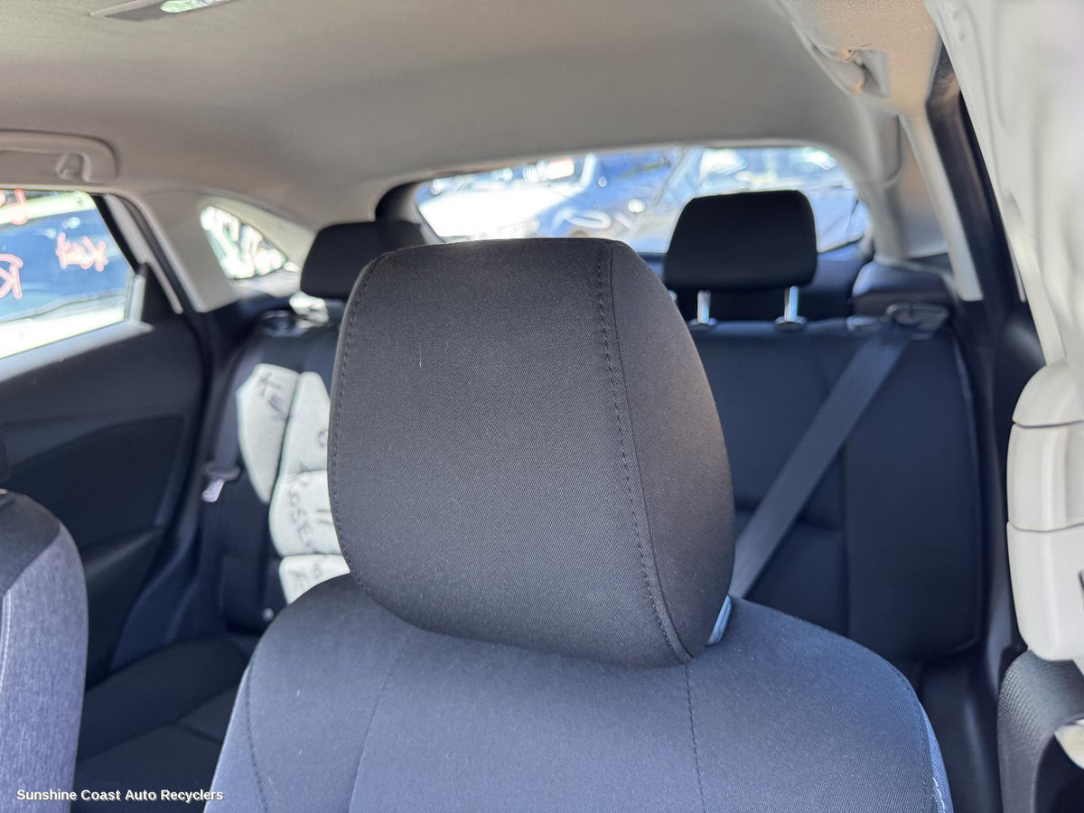 2015-2026 Mazda Cx3 Headrest