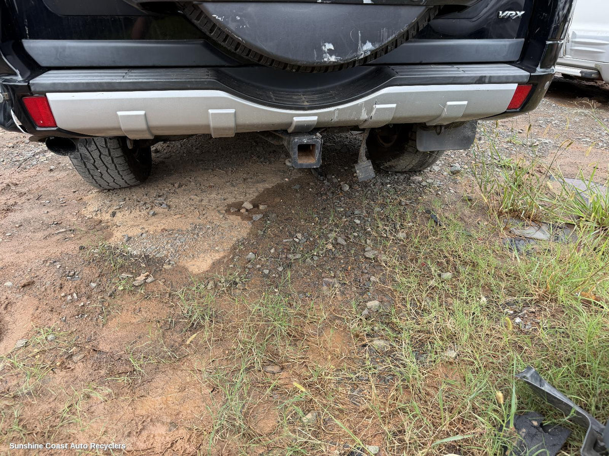 2006-2014 Mitsubishi Pajero Towbar