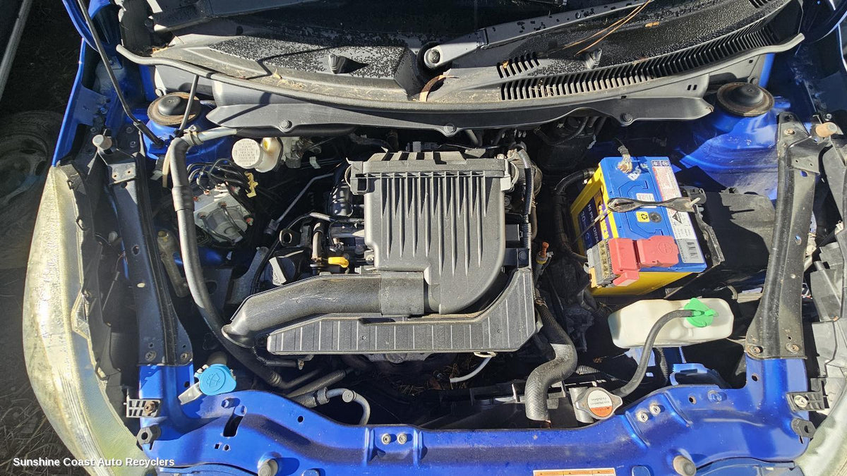 2010-2017 Suzuki Swift Left Front Door Window