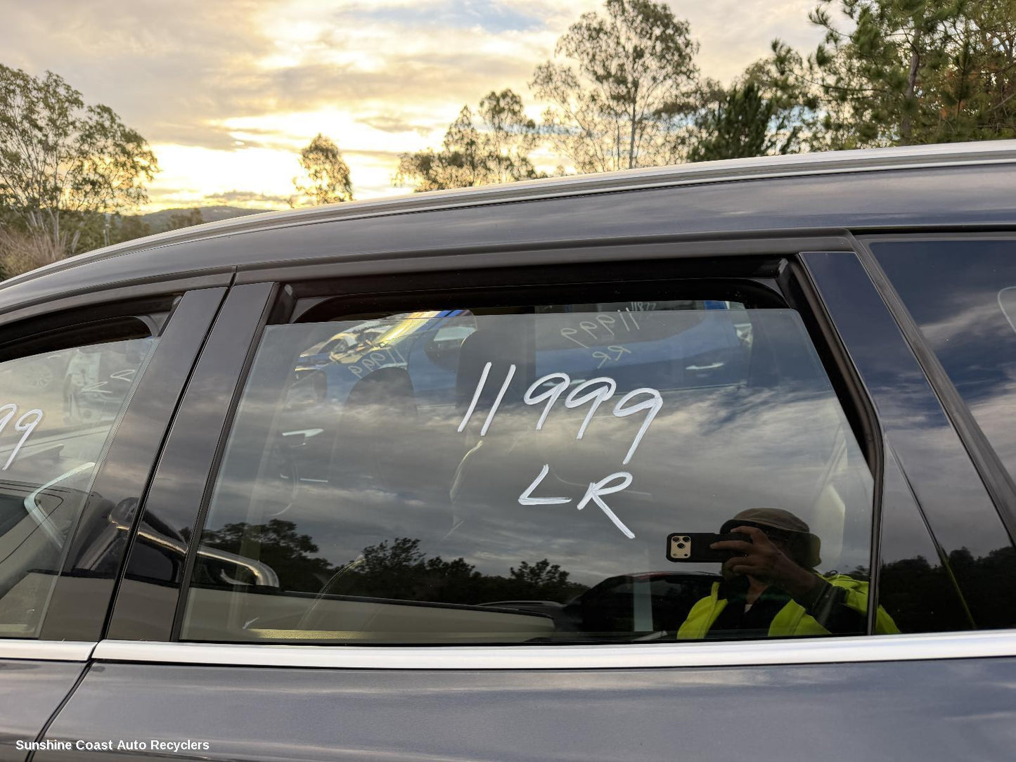 2009-2017 Volvo Xc60 Left Rear Door Window