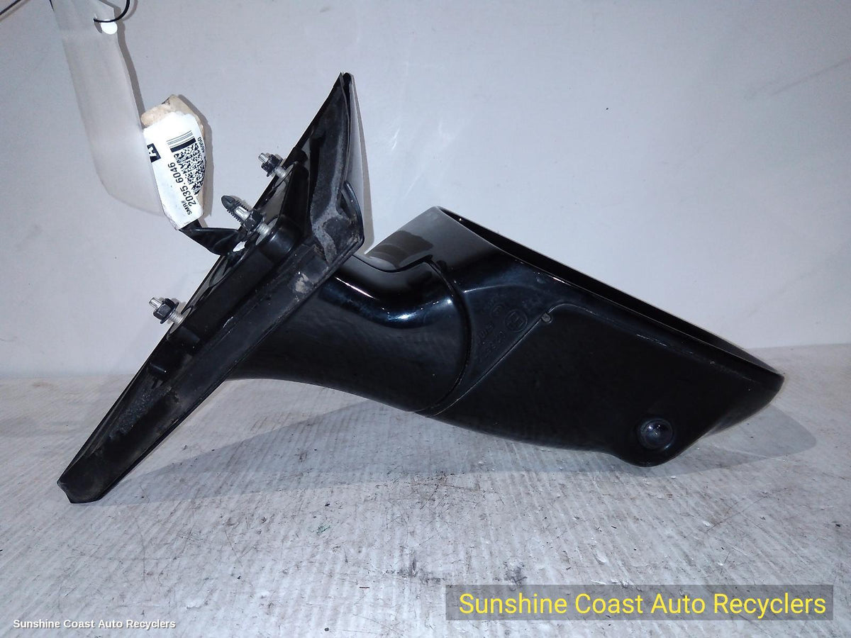 2013-2016 Nissan Pathfinder Right Door Mirror