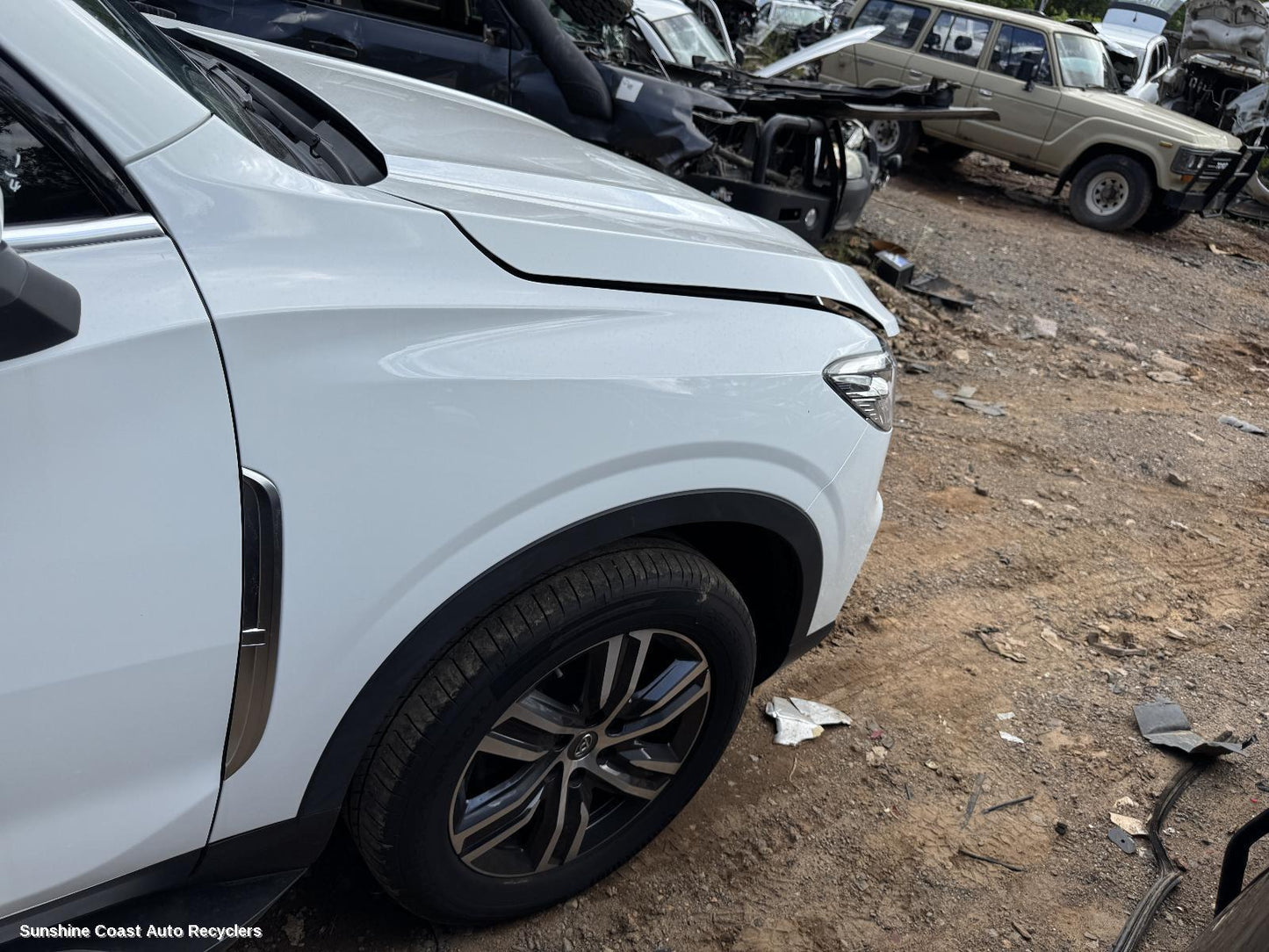2023 Ldv D90 Right Guard