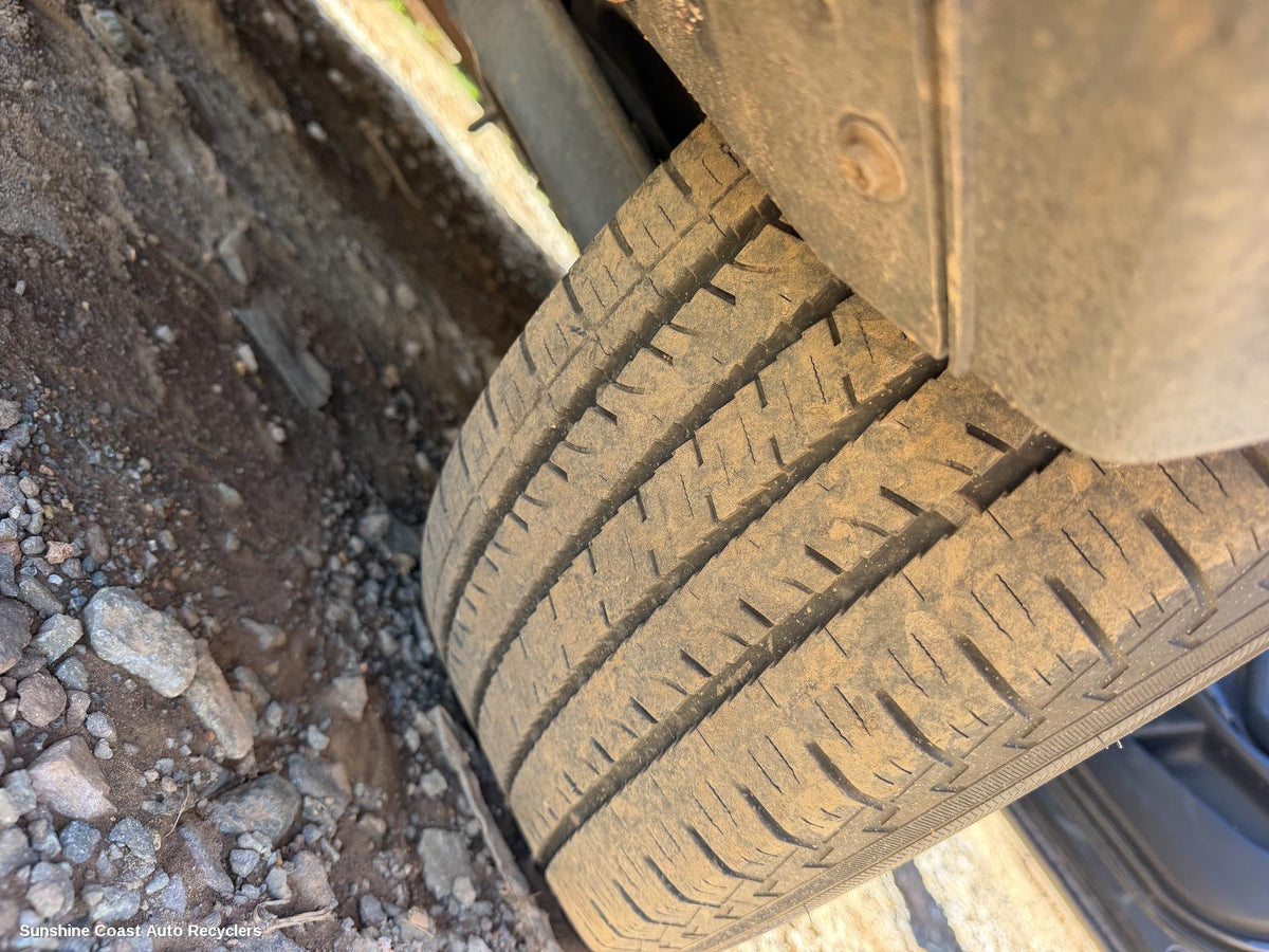 2016-2024 Mazda Cx9 Tyre