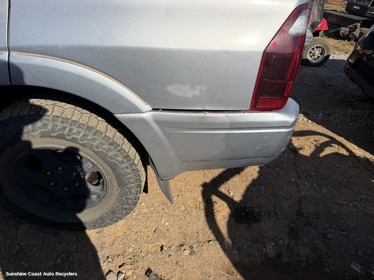 2002-2006 Mitsubishi Pajero Wheel Arch Flare