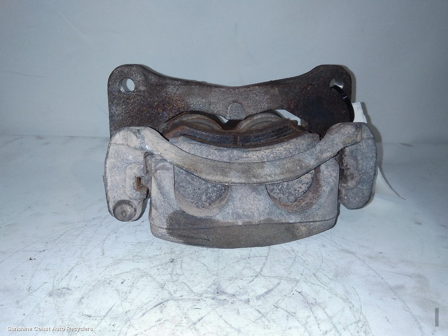 2008 Mitsubishi Pajero Caliper