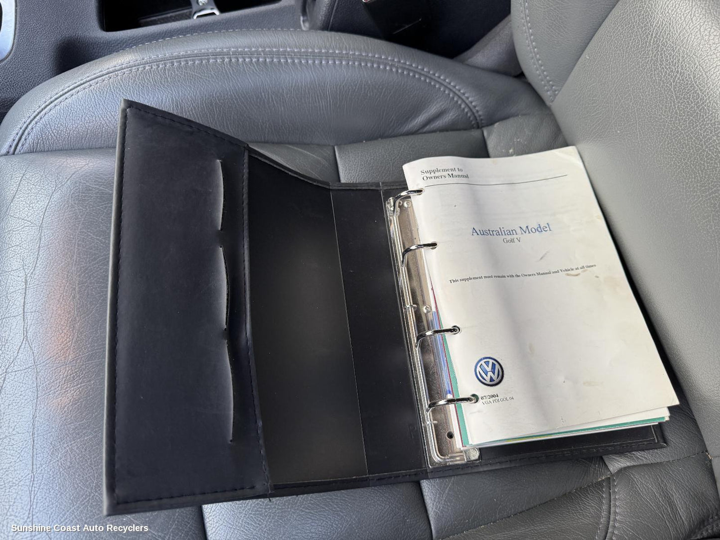2009 Volkswagen Golf Owners Handbook