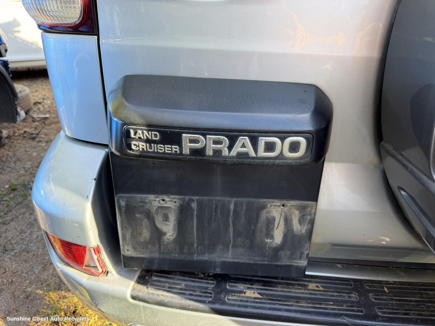 2003-2009 Toyota Prado Rear Garnish