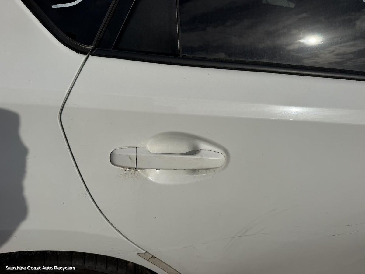 2015-2018 Toyota Corolla Door Handle