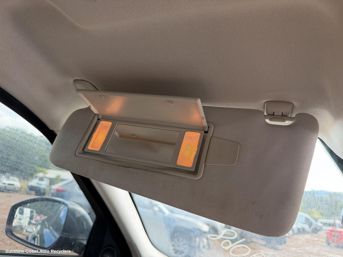 2011-2019 Land Rover Rangerover Evoque Sunvisor