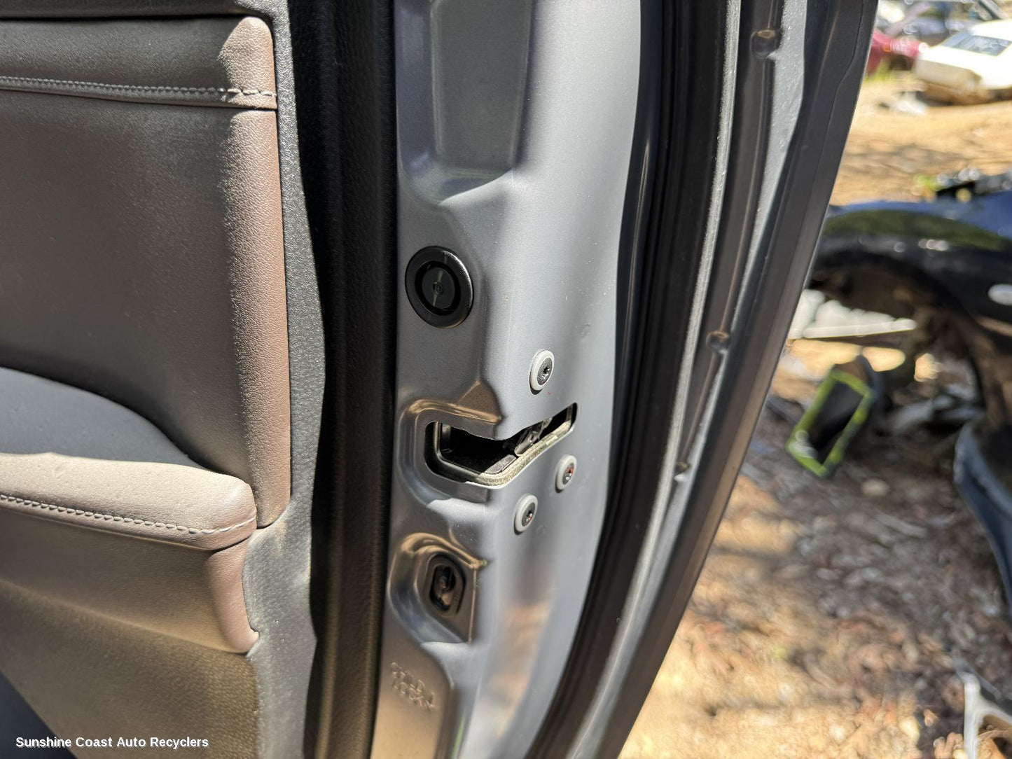 2020-2026 Mazda Bt50 Door Boot Gate Lock