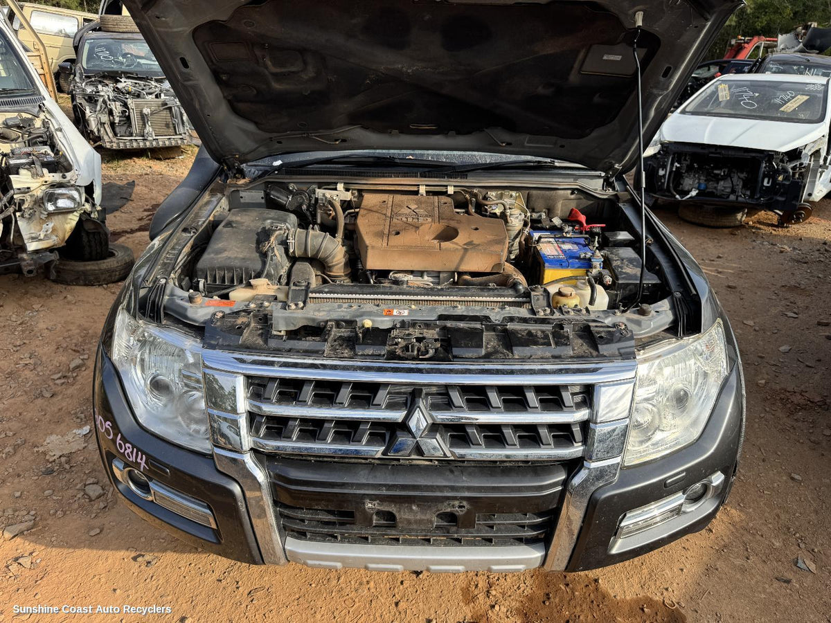 2014-2021 Mitsubishi Pajero Right Guard
