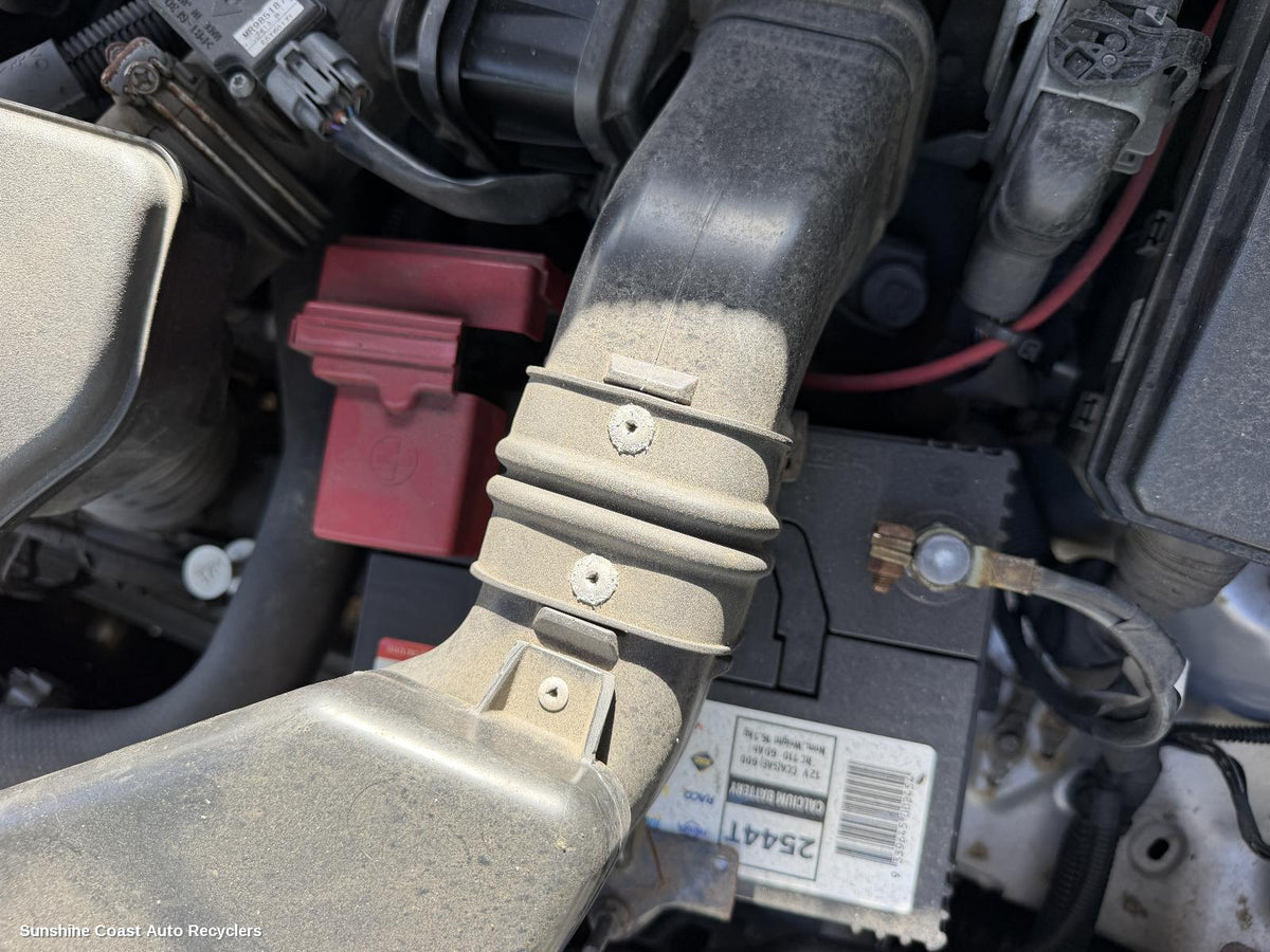 2009-2012 Mitsubishi Outlander Battery Terminal
