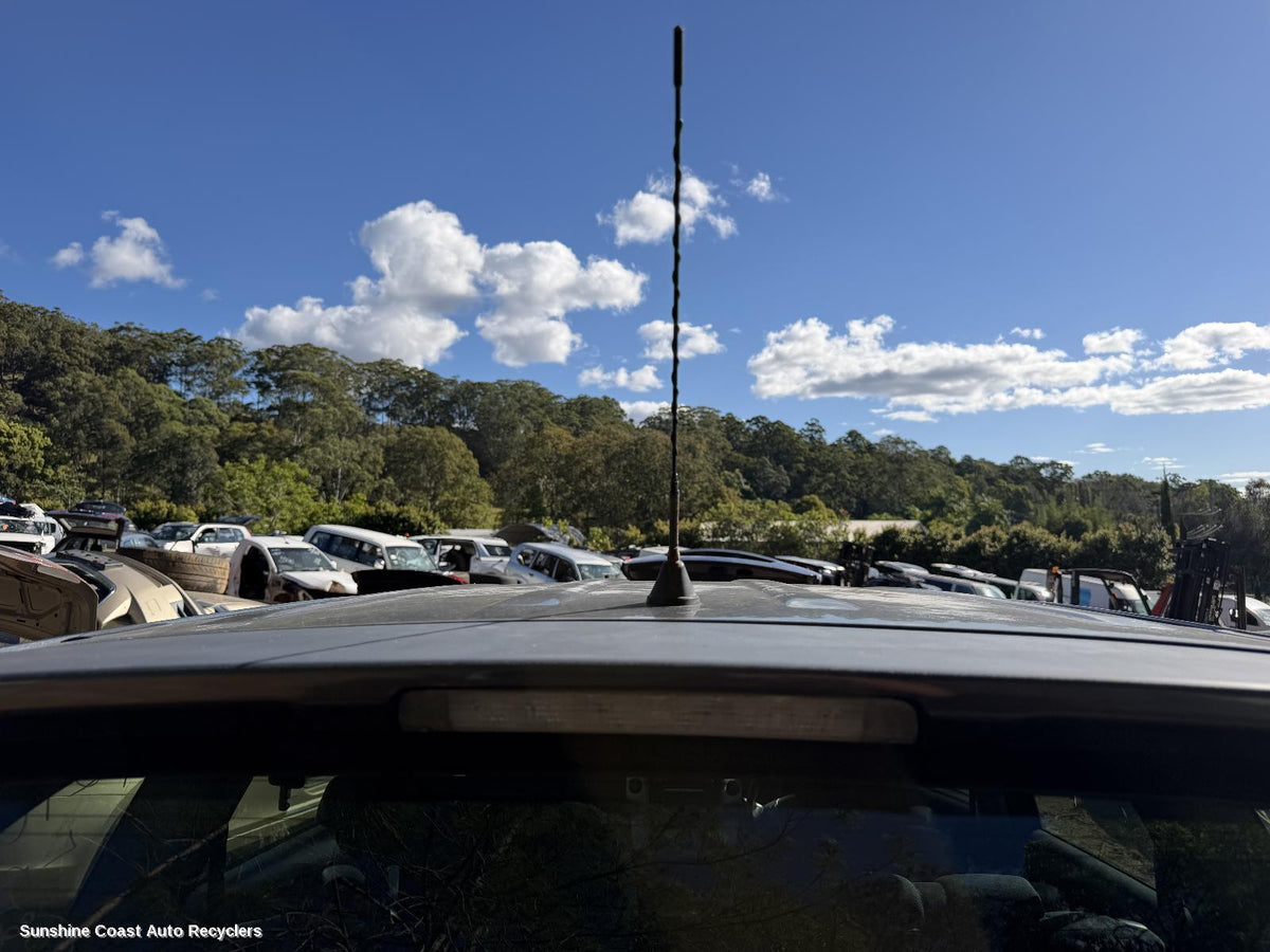 2005-2008 Toyota Rav4 Antenna