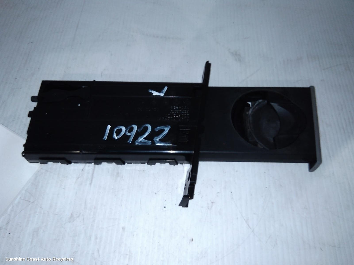 2005-2012 Bmw 3 Series Console