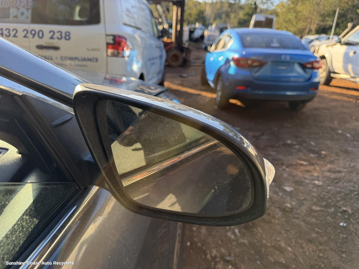 2011-2015 Toyota Camry Right Door Mirror