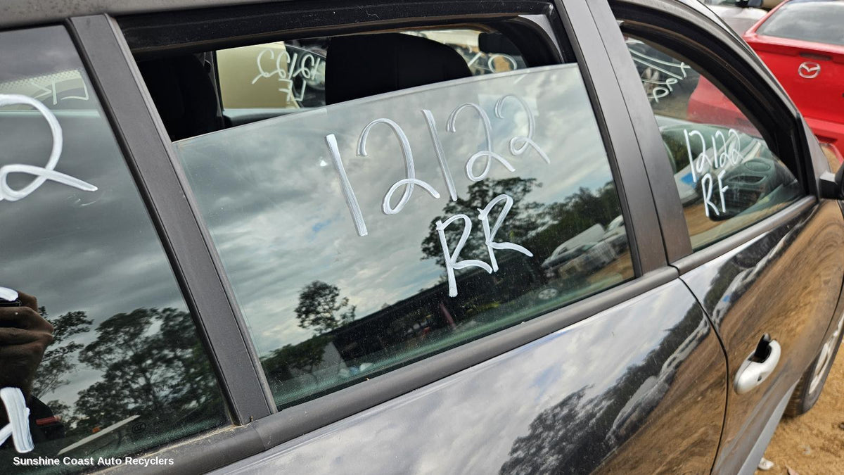 2010-2016 Renault Megane Right Rear Door Window