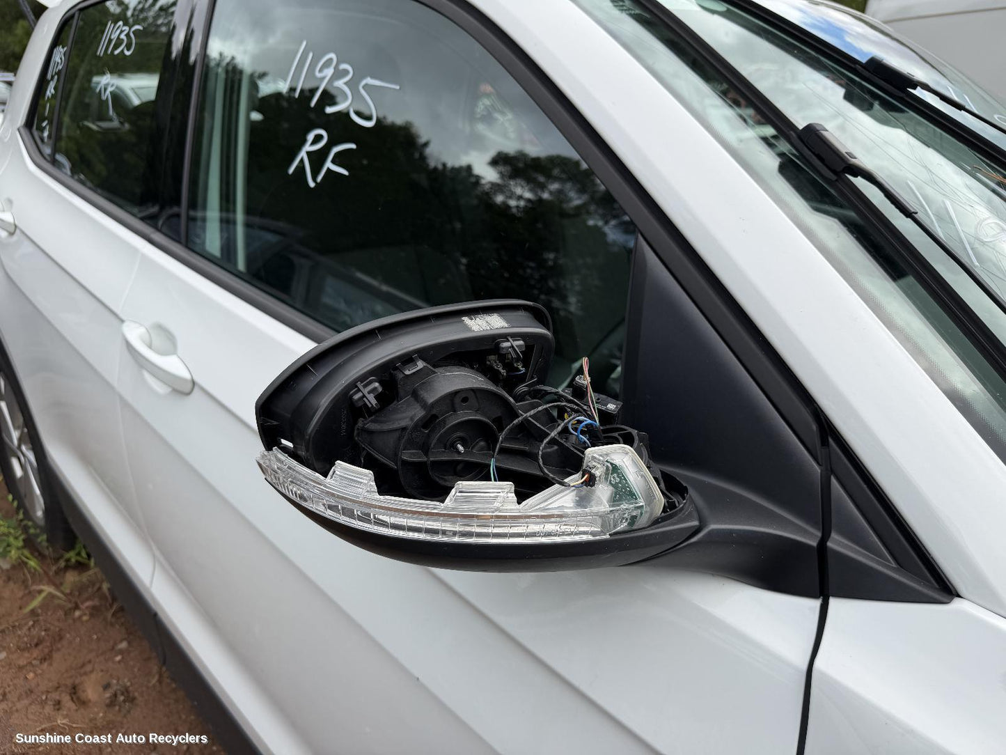2020-2025 Volkswagen T-cross Right Door Mirror