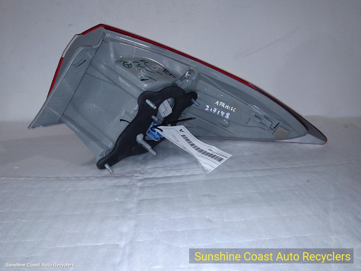 2013-2016 Toyota Corolla Left Taillight