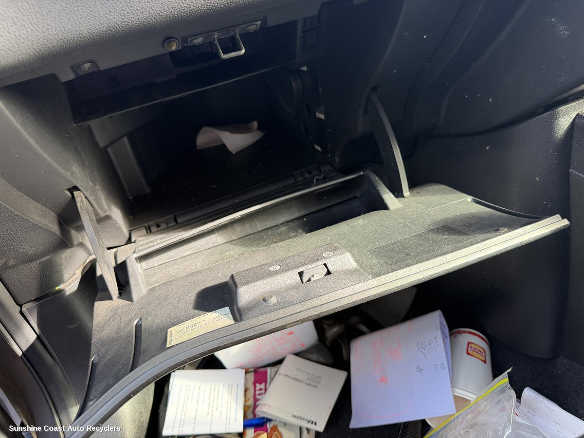 2007-2013 Nissan Xtrail Glove Box