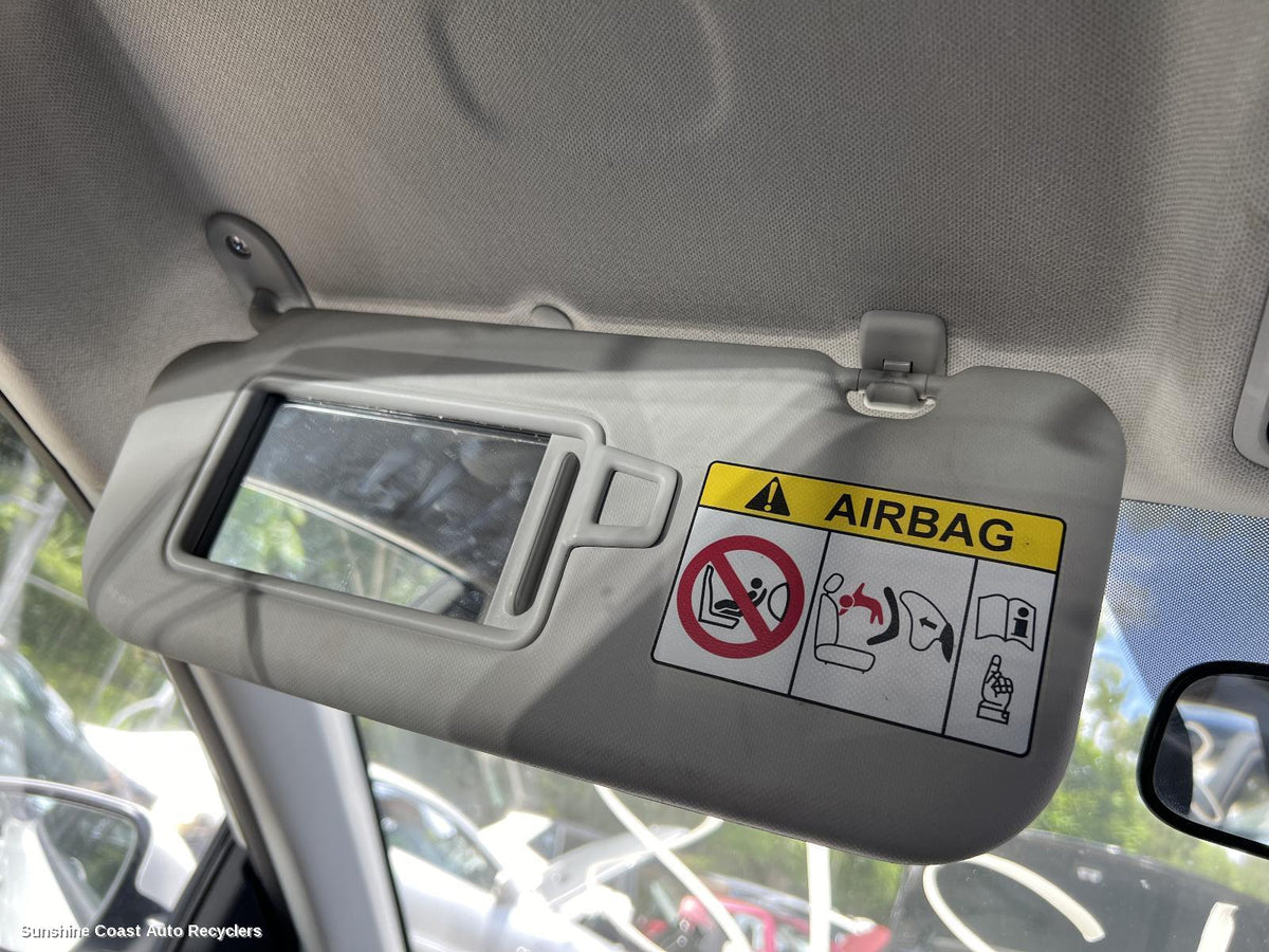 2016-2023 Kia Rio Sunvisor