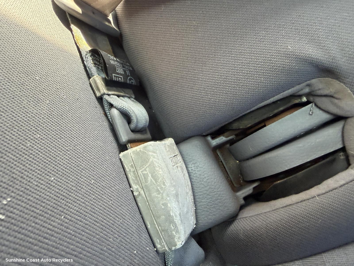 2002-2005 Hyundai Getz Seatbelt Stalk