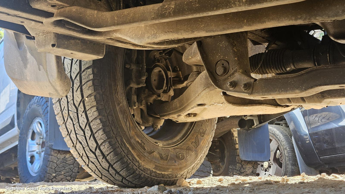 2006-2015 Mitsubishi Triton Caliper
