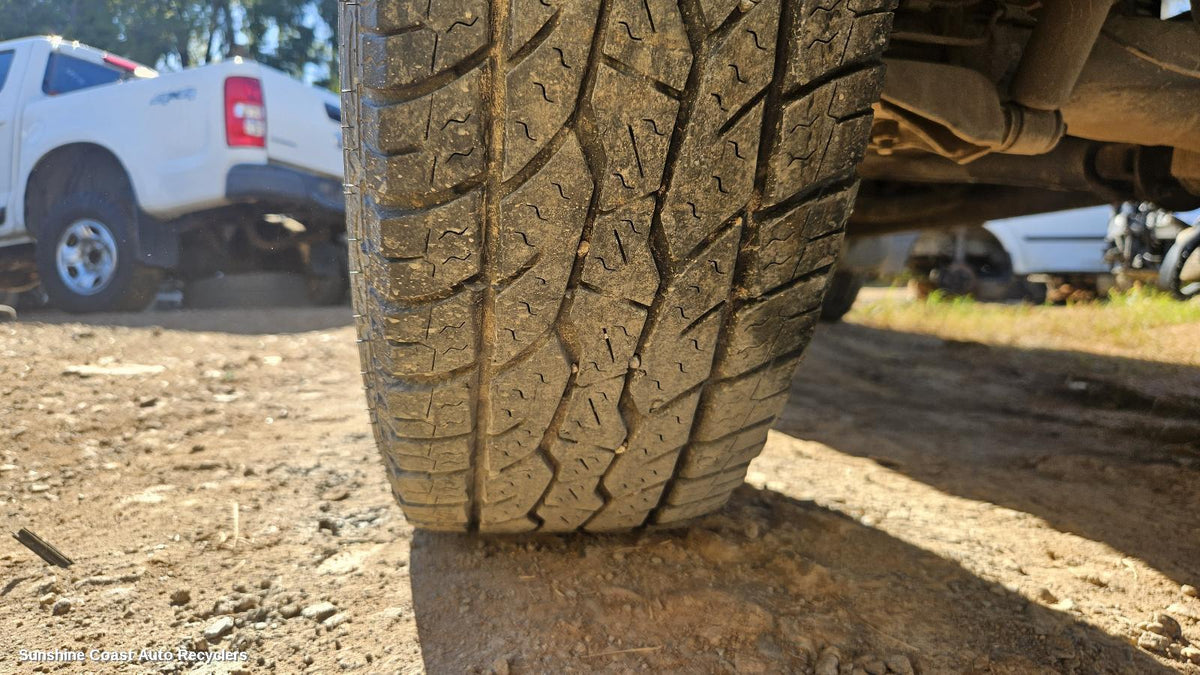 1986-2023 Mitsubishi Triton Tyre