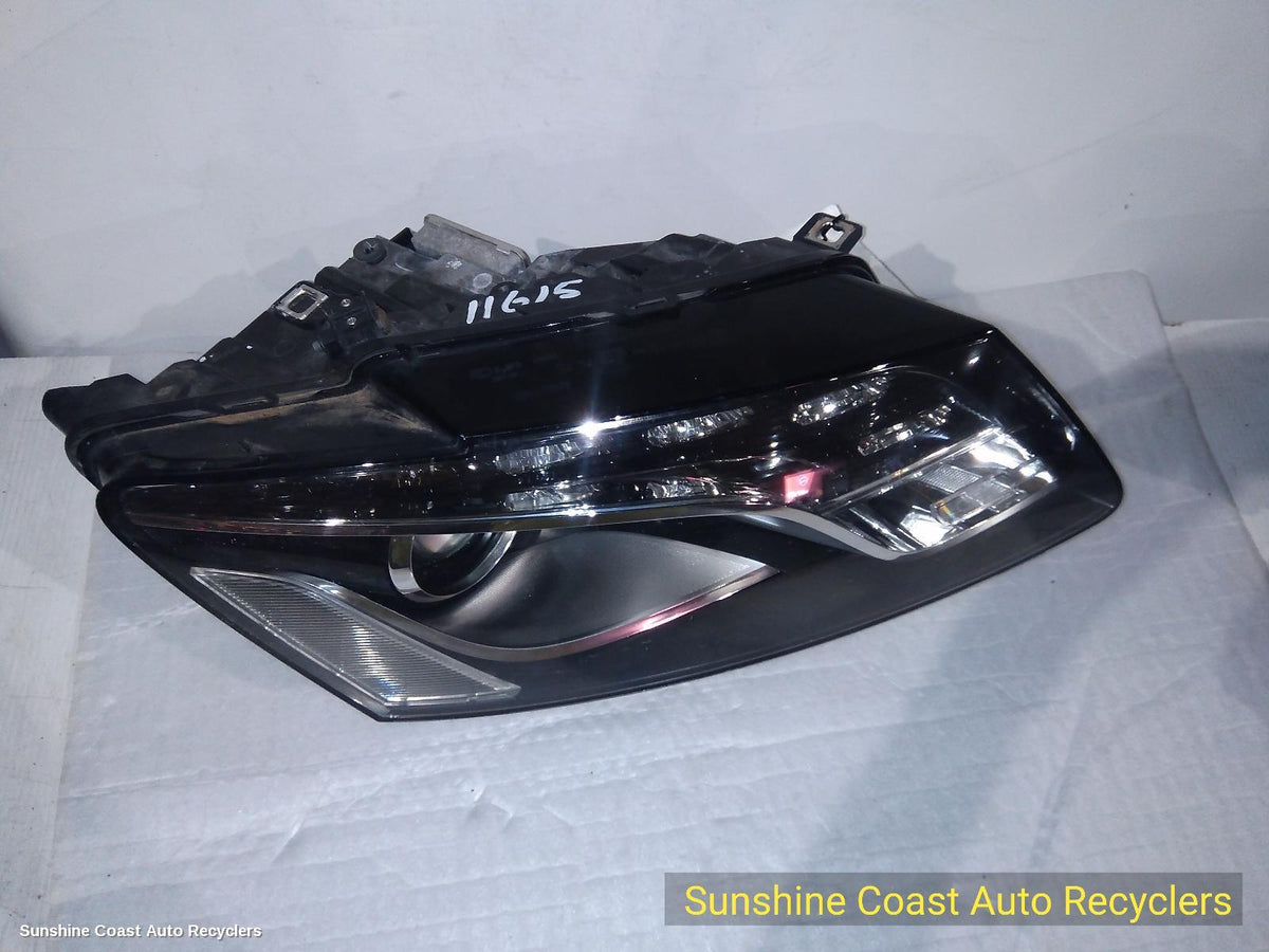 2008-2012 Audi Q5 Right Headlamp
