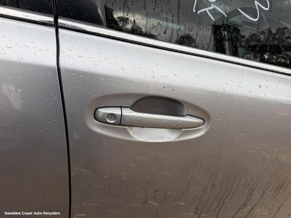 2009-2014 Subaru Outback Door Handle