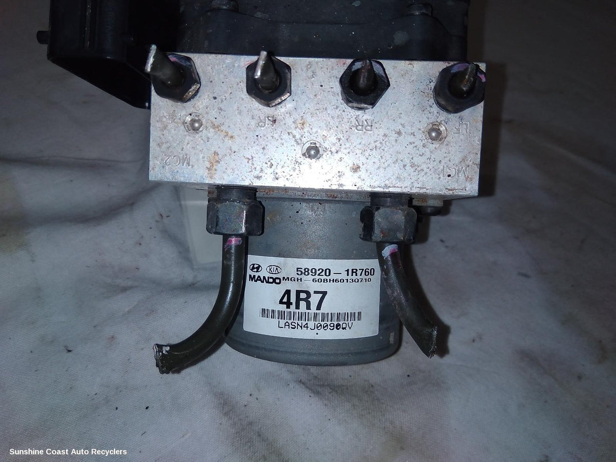 2013-2019 Hyundai Accent Abs Pump Modulator