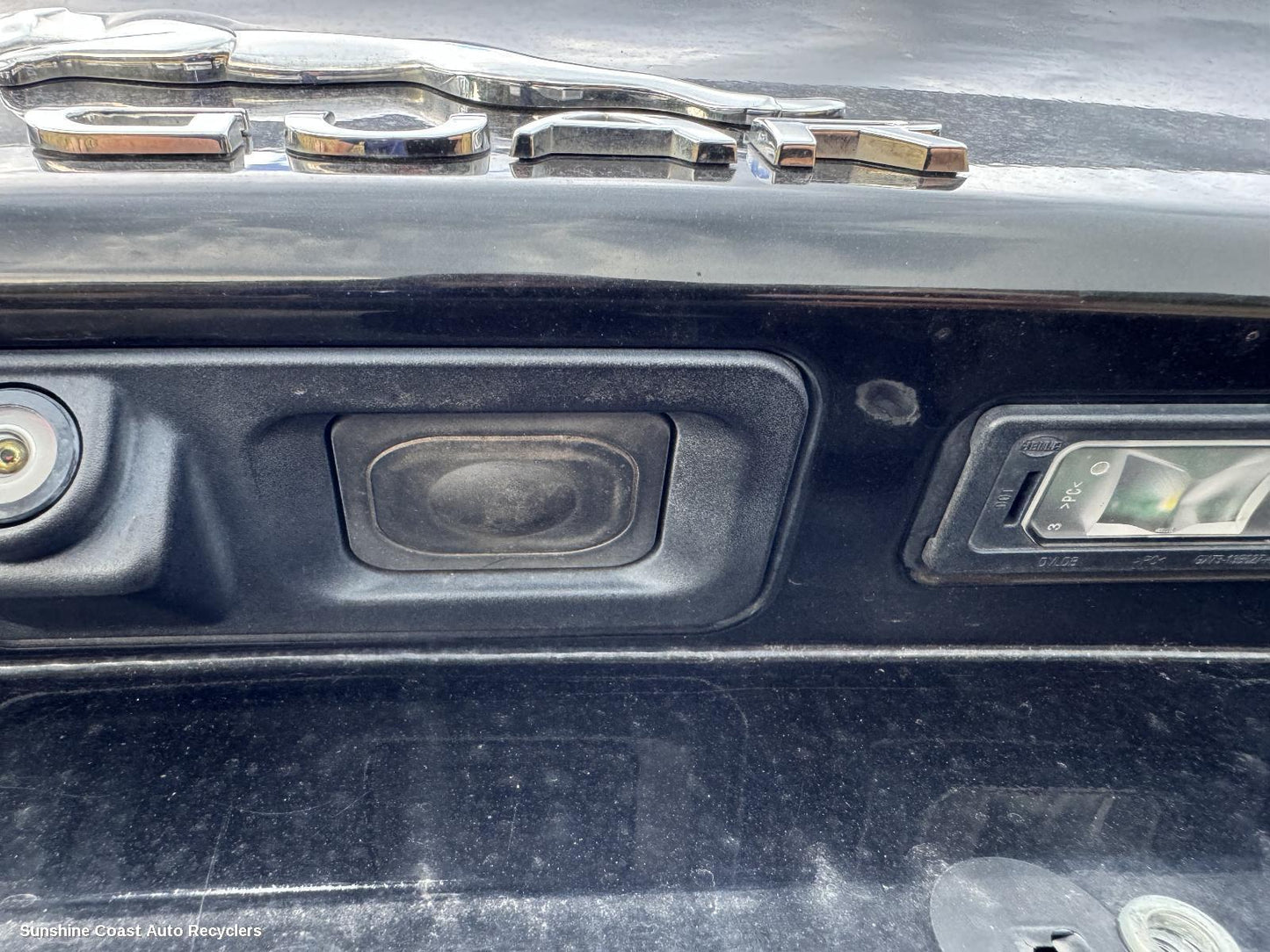 2015 Jaguar Xe Tailgate Handle