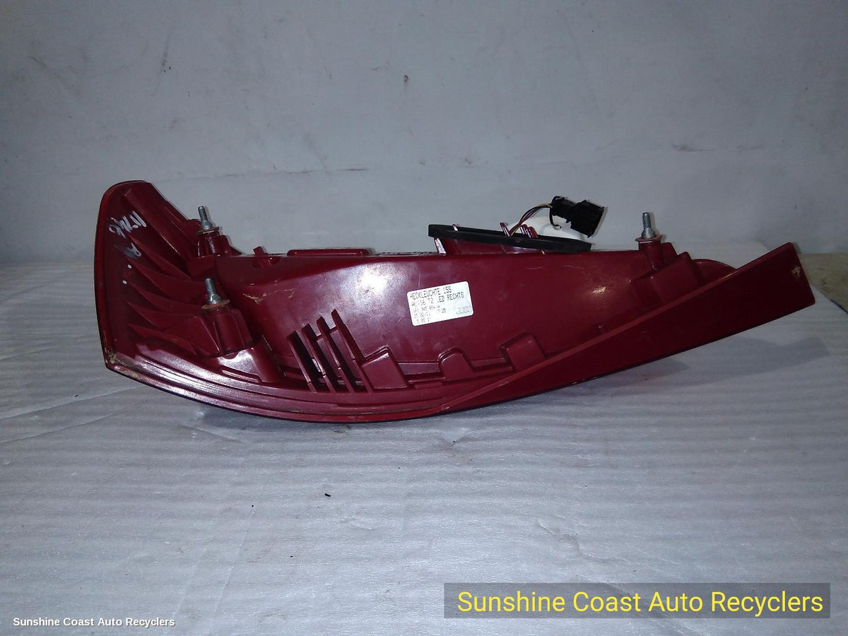 2008-2012 Audi Q5 Right Taillight