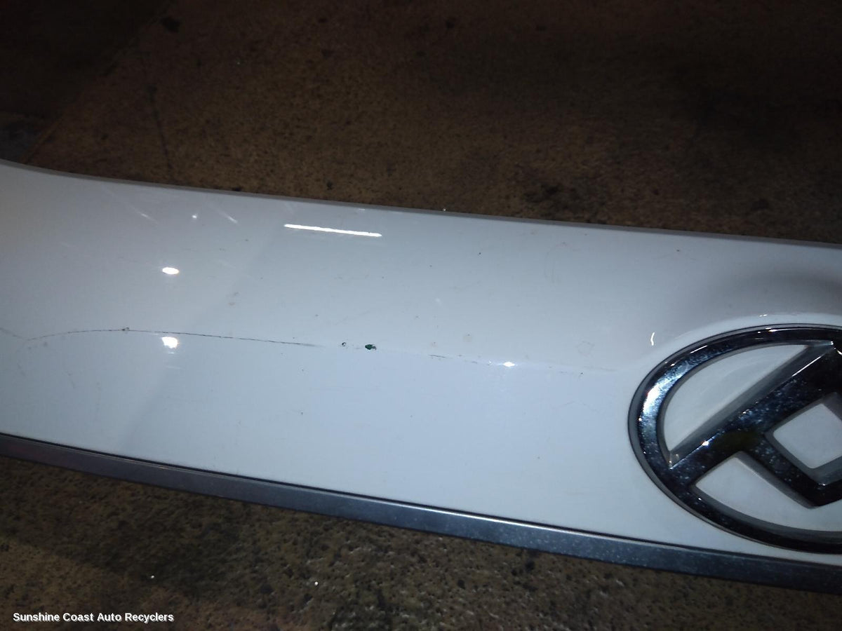 2017-2024 Ldv D90 Rear Garnish