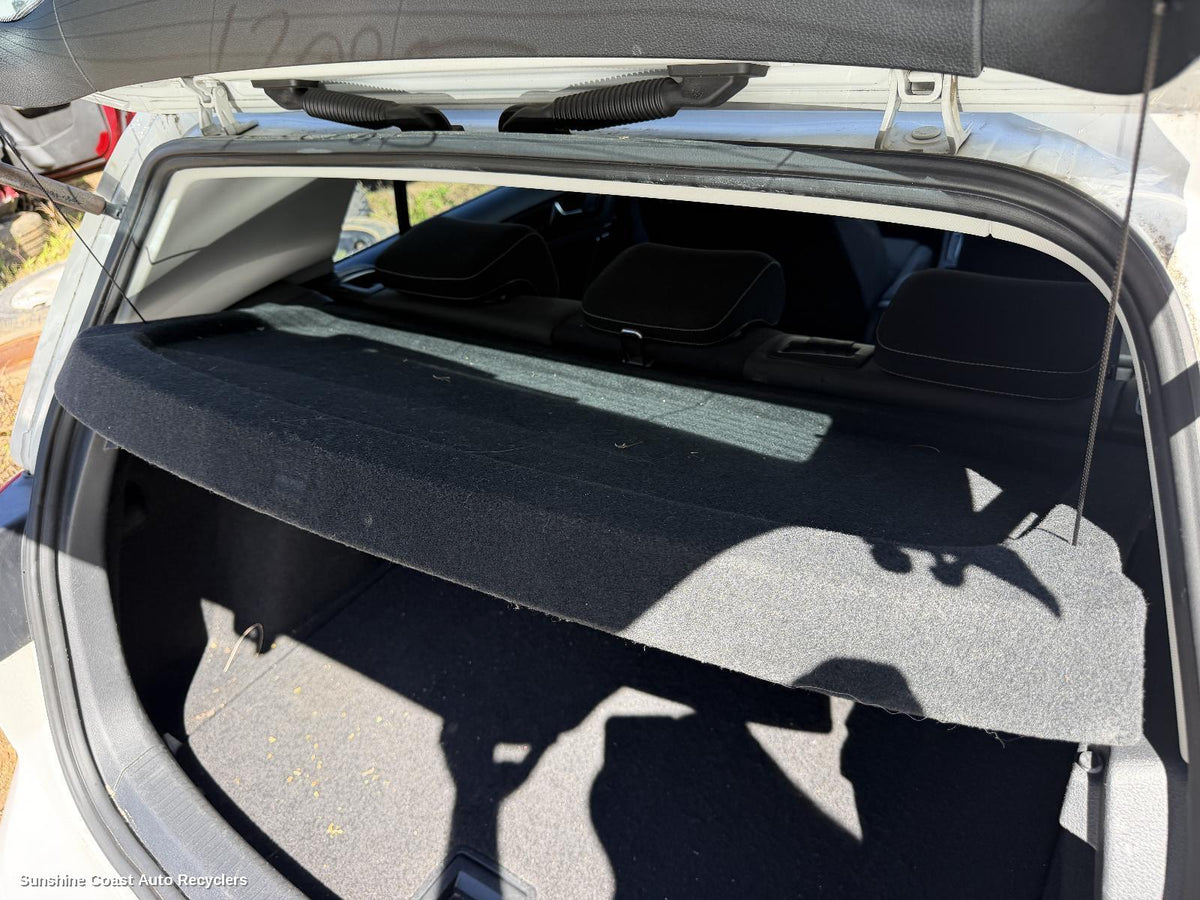 2012-2020 Volkswagen Golf Parcel Shelf Cargo Blind
