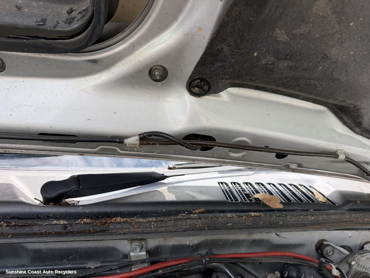 2001-2015 Nissan Navara Wiper Arm
