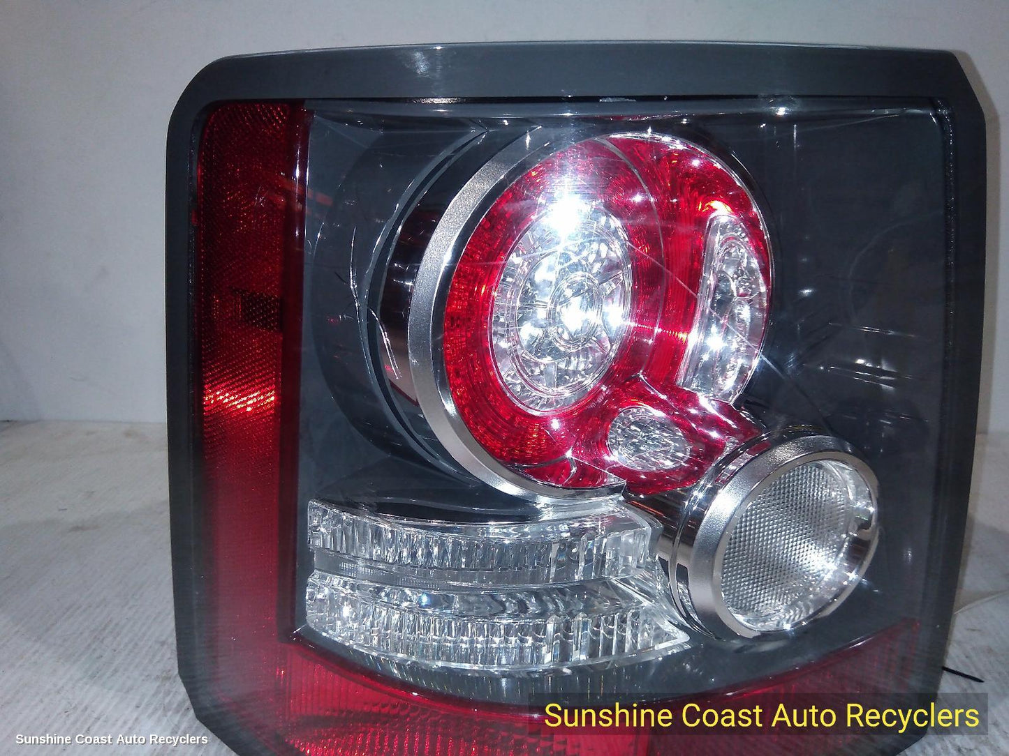 2009-2013 Land Rover Rangerover Sport Left Taillight
