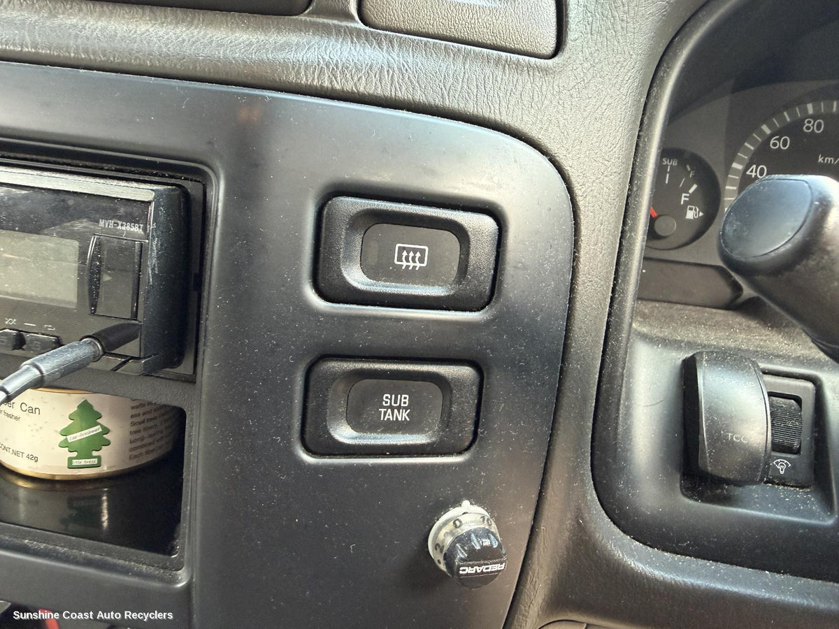 1997-2017 Nissan Patrol Misc Switch Relay