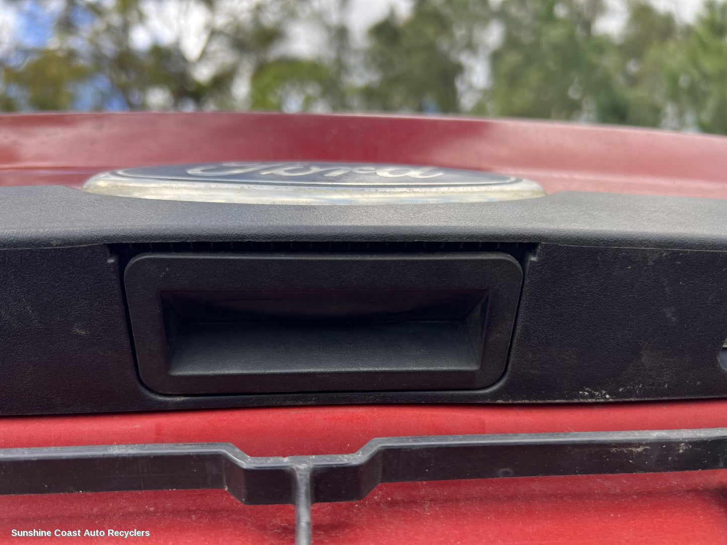 2010 Ford Focus Tailgate Handle