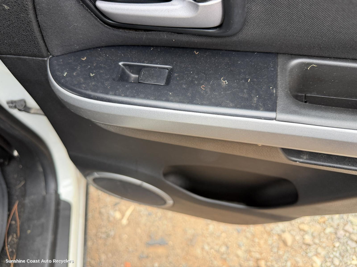 2005-2018 Suzuki Vitara Pwr Dr Wind Switch