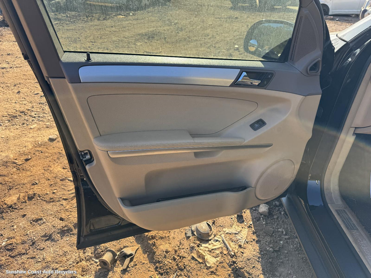 2005-2011 Mercedes M Class Door Trim