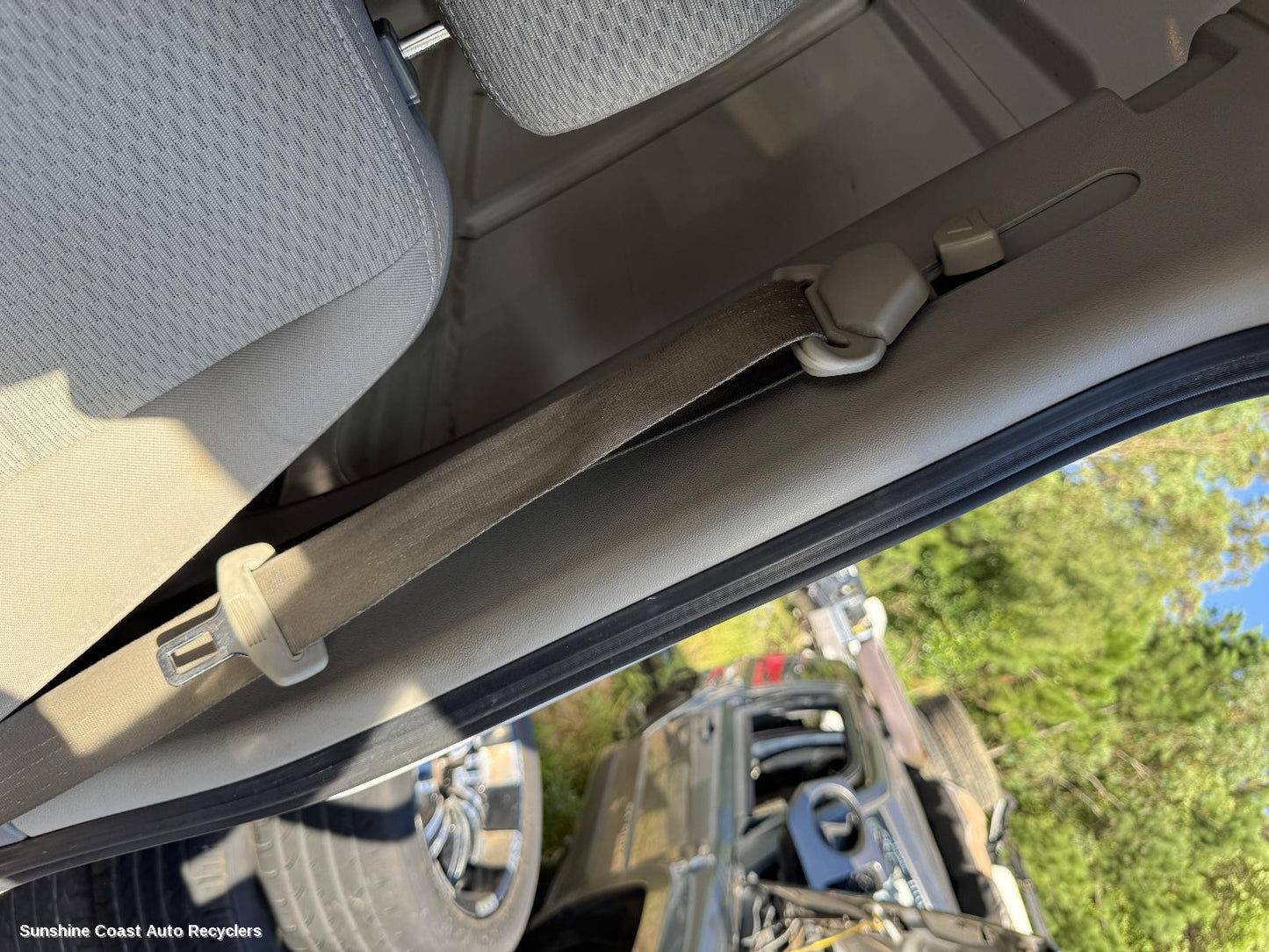 2020 Ldv V80 Seatbelt Stalk